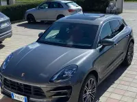 Usata Porsche Macan Performance Package 441 CV (324 kW) 2017 Grigio SUV