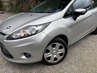 Usata Ford Fiesta 81 CV (59 kW) 2009 Argento Utilitaria