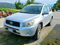Usata Toyota RAV4 152 CV (111 kW) 2008 Grigio SUV