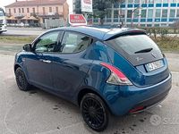 Usata Lancia Ypsilon S 69 CV (50 kW) 2022 Blu/azzurro Utilitaria