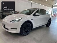 Usata Tesla Model Y Long Range AWD 258 kW (351 CV) 2023 Pearl white multicoat SUV