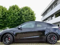 Usata Tesla Model Y Performance 185 kW (252 CV) 2023 Nero SUV