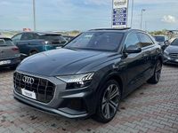 Usata Audi Q8 Comfort 285 CV (209 kW) 2018 Grigio SUV
