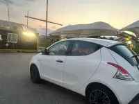 Usata Lancia Ypsilon 69 CV (50 kW) 2015 Utilitaria