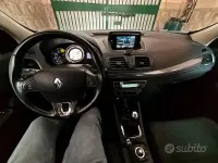 Usata Renault Mégane GrandTour LIMITED 110 CV (80 kW) 2015 Bianco Station wagon