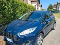 Usata Ford Fiesta Titanium 60 CV (44 kW) 2014 Bluazzurro Utilitaria