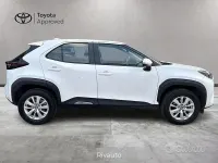 Usata Toyota Yaris Cross Active 116 CV (85 kW) 2022 Bianco SUV