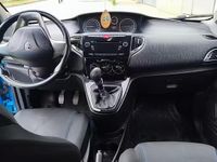Usado Lancia Ypsilon 69 HP (50 kW) 2013 Azul Citadino