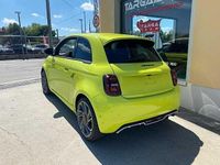 Usata Abarth 500e Scorpionissima 113 kW (154 CV) 2023 Verde Utilitaria