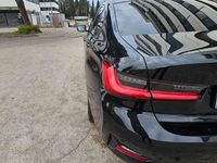 Usata BMW 318 Sport Line 150 CV (110 kW) 2019 Nero Berlina