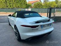 Usata Jaguar F-Type R-Dynamic 300 CV (220 kW) 2021 Bianco Cabrio