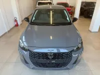 Usata Peugeot 208 Allure 101 CV (74 kW) 2025 Grigio Utilitaria
