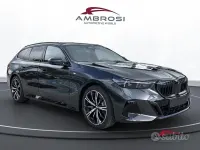 Usata BMW 520 M Sport 197 CV (144 kW) 2025 Grigio Station wagon