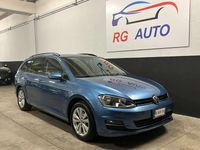 Usata VW Golf VII Highline 105 CV (77 kW) 2014 Blu Station wagon