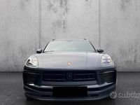 Usata Porsche Macan 380 CV (279 kW) 2024 Grigio SUV