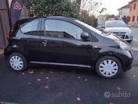 Usata Toyota Aygo 68 CV (50 kW) 2008 Nero Utilitaria