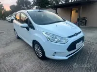 Usata Ford B-MAX Titanium 87 CV (63 kW) 2017 Bianco Monovolume