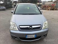 Occasion Opel Meriva Enjoy 90 ch (66 kW) 2010 Gris Monospace