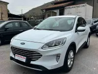 Begagnad Ford Kuga Titanium 120 HK (88 kW) 2022 Vit SUV