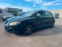 Usata Seat Leon Style 90 CV (66 kW) 2012 Nero Berlina