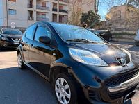 Usata Peugeot 107 68 CV (50 kW) 2011 Nero Utilitaria