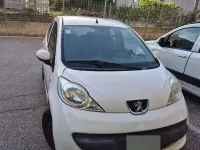 Usata Peugeot 107 68 CV (50 kW) 2008 Bianco Utilitaria