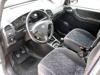 Usata Opel Zafira 2000 Grigio Monovolume