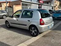 Usata Renault Clio II 58 CV (42 kW) 2008 Grigio Berlina