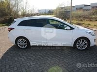 Usata Hyundai i30 GO! 110 CV (80 kW) 2016 Bianco Station wagon