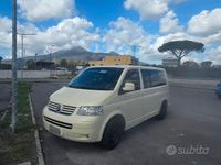 Usata VW Caravelle 102 CV (75 kW) 2010 Bianco Furgone