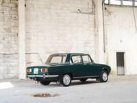 Usata Alfa Romeo 1750 113 CV (83 kW) 1970 Verde Berlina