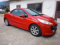 Usata Peugeot 207 CC 112 CV (82 kW) 2009 Rosso Cabrio