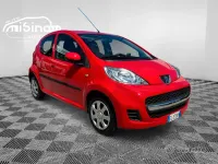 Gebraucht Peugeot 107 Active 68 PS (50 kW) 2012 Rot Kleinwagen