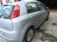Usata Fiat Grande Punto 90 CV (66 kW) 2008 Grigio Utilitaria