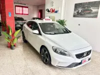 Usata Volvo V40 R-Design Kinetic 115 CV (84 kW) 2013 Bianco Berlina