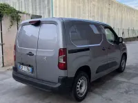 Usata Peugeot Partner Premium 131 CV (96 kW) 2020 Grigio Monovolume