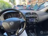 Usata Lancia Delta 120 CV (88 kW) 2014 Utilitaria