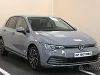 Usata VW Golf VIII 110 CV (80 kW) 2020 Grigio Berlina