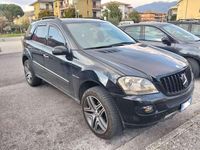 Usata Mercedes ML420 306 CV (225 kW) 2007 Nero SUV