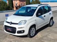 Usata Fiat Panda Lounge 69 CV (50 kW) 2013 Bianco Utilitaria