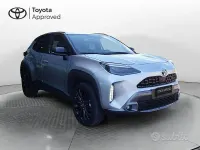 Usata Toyota Yaris Cross 116 CV (85 kW) 2022 Grigio SUV