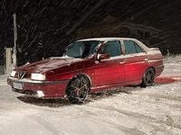 Usata Alfa Romeo 155 128 CV (94 kW) 1995 Rosso Berlina