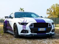 Usata Ford Mustang 317 CV (233 kW) 2016 Bianco Coupé