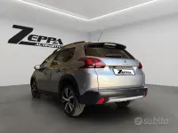 Usata Peugeot 2008 Allure 102 CV (75 kW) 2019 Grigio SUV