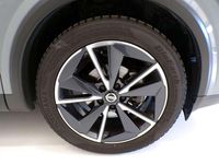 Usata Nissan Qashqai Tekna 158 CV (116 kW) 2022 Grigio pastello SUV