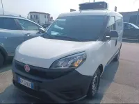 Usata Fiat Doblò 90 CV (66 kW) 2022 Bianco Monovolume