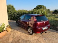 Usata Fiat Grande Punto 95 CV (69 kW) 2012 Utilitaria