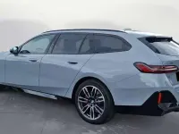 Usata BMW 520 M Sport 197 CV (144 kW) 2025 Grigio Station wagon