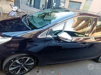 Usata Peugeot 208 100 CV (73 kW) 2016 Blu Utilitaria