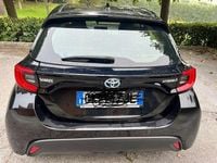 Usata Toyota Yaris Hybrid Trend 92 CV (67 kW) 2022 Nero Berlina